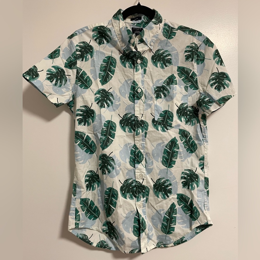 Short-sleeve palm print slim casual shirt